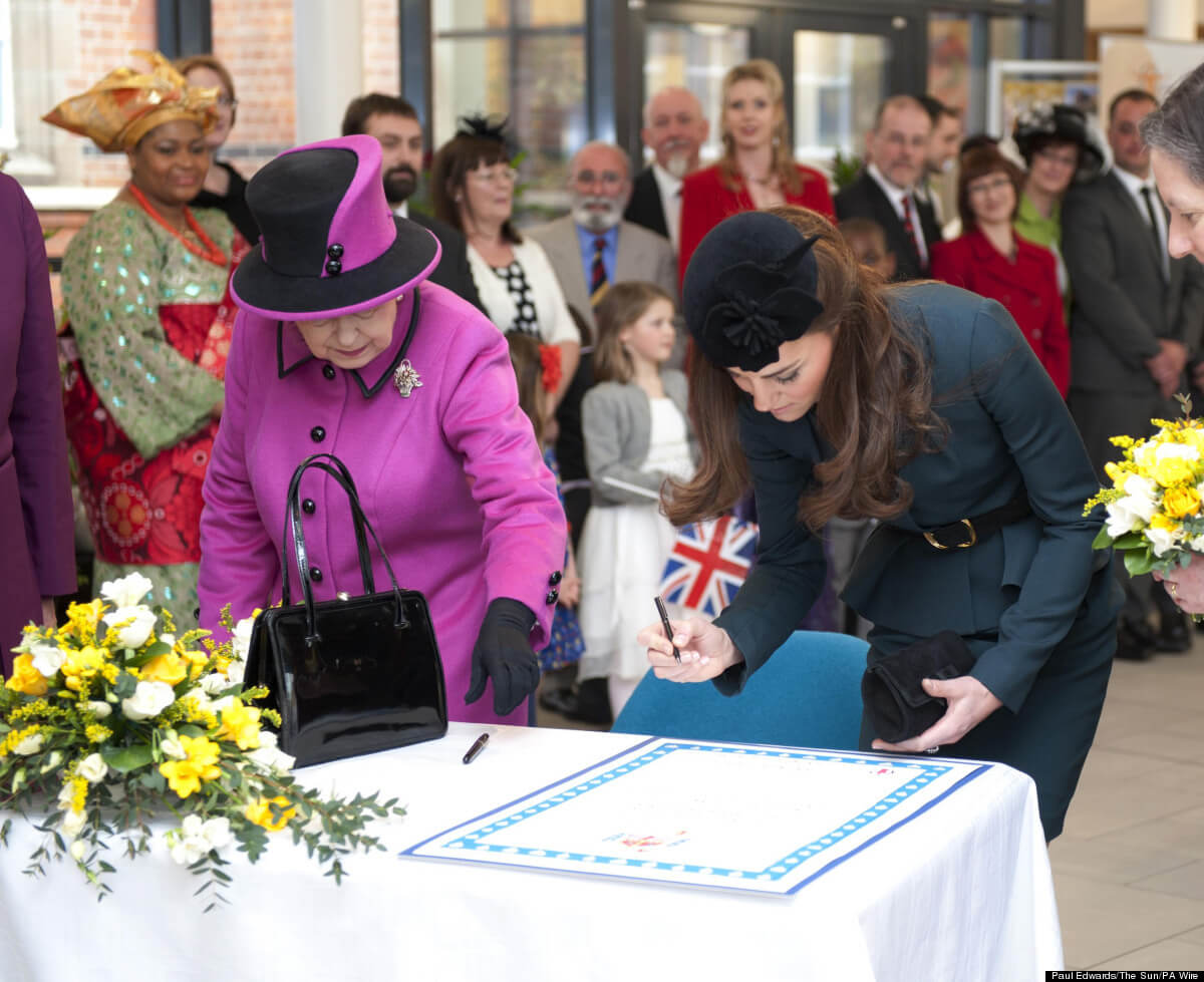 Signing of the Royal Guest Book at St Martin's House in Leicester (Picture by Paul Edwards - The Sun) Signing of the Royal Guest Book at St Martin's House in Leicester (Picture by Paul Edwards - The Sun)